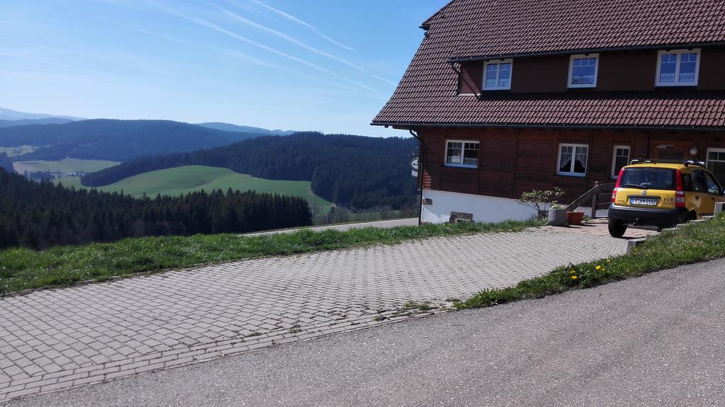 Pension Forsthaus Taele - Das Gaestehaus Vom Schwarzwaldgasthaus Salenhof Titisee-Neustadt Εξωτερικό φωτογραφία